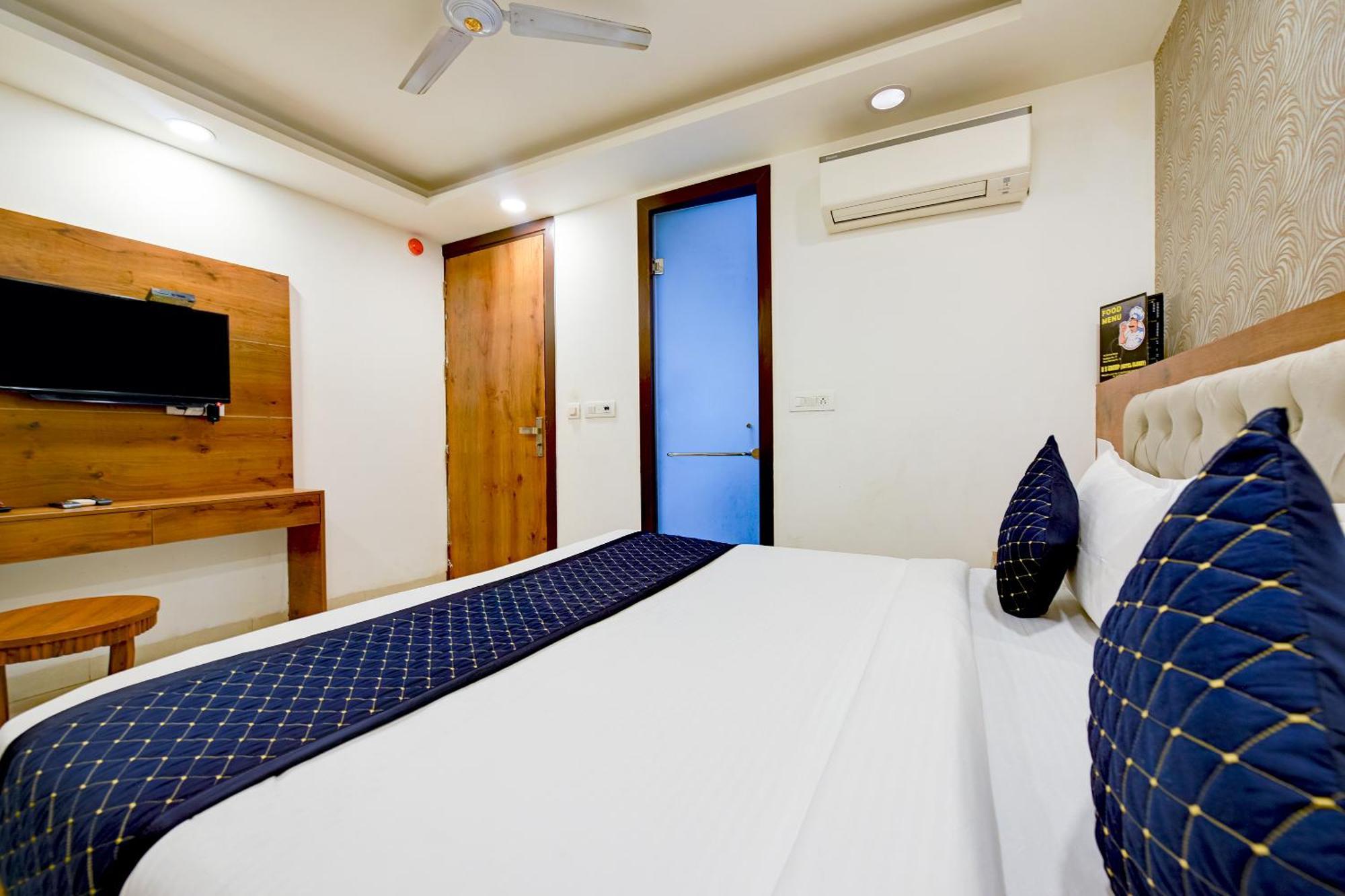 Hotel Grand Qubic Near Delhi Airport Νέο Δελχί Εξωτερικό φωτογραφία