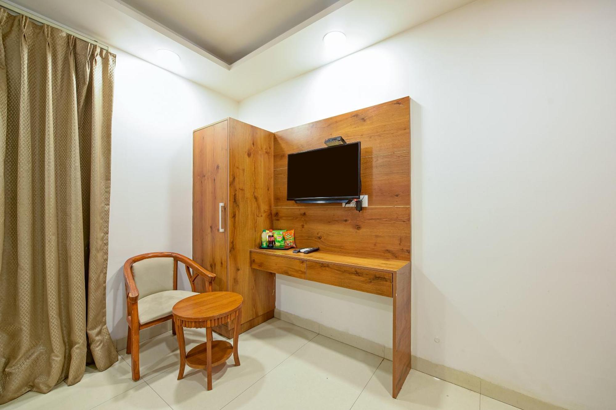 Hotel Grand Qubic Near Delhi Airport Νέο Δελχί Εξωτερικό φωτογραφία