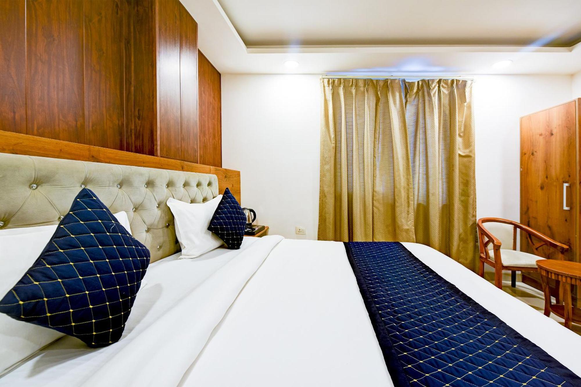 Hotel Grand Qubic Near Delhi Airport Νέο Δελχί Εξωτερικό φωτογραφία